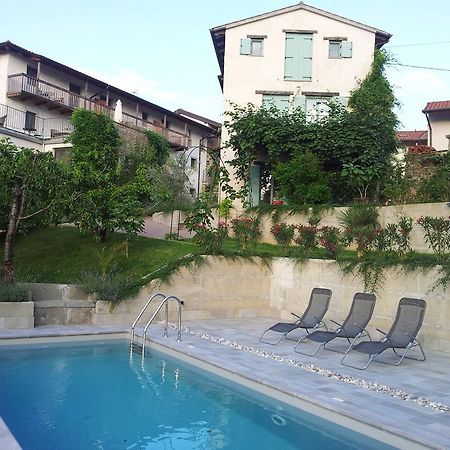 Boutique Hotel Dvor Dobrovo Exteriér fotografie